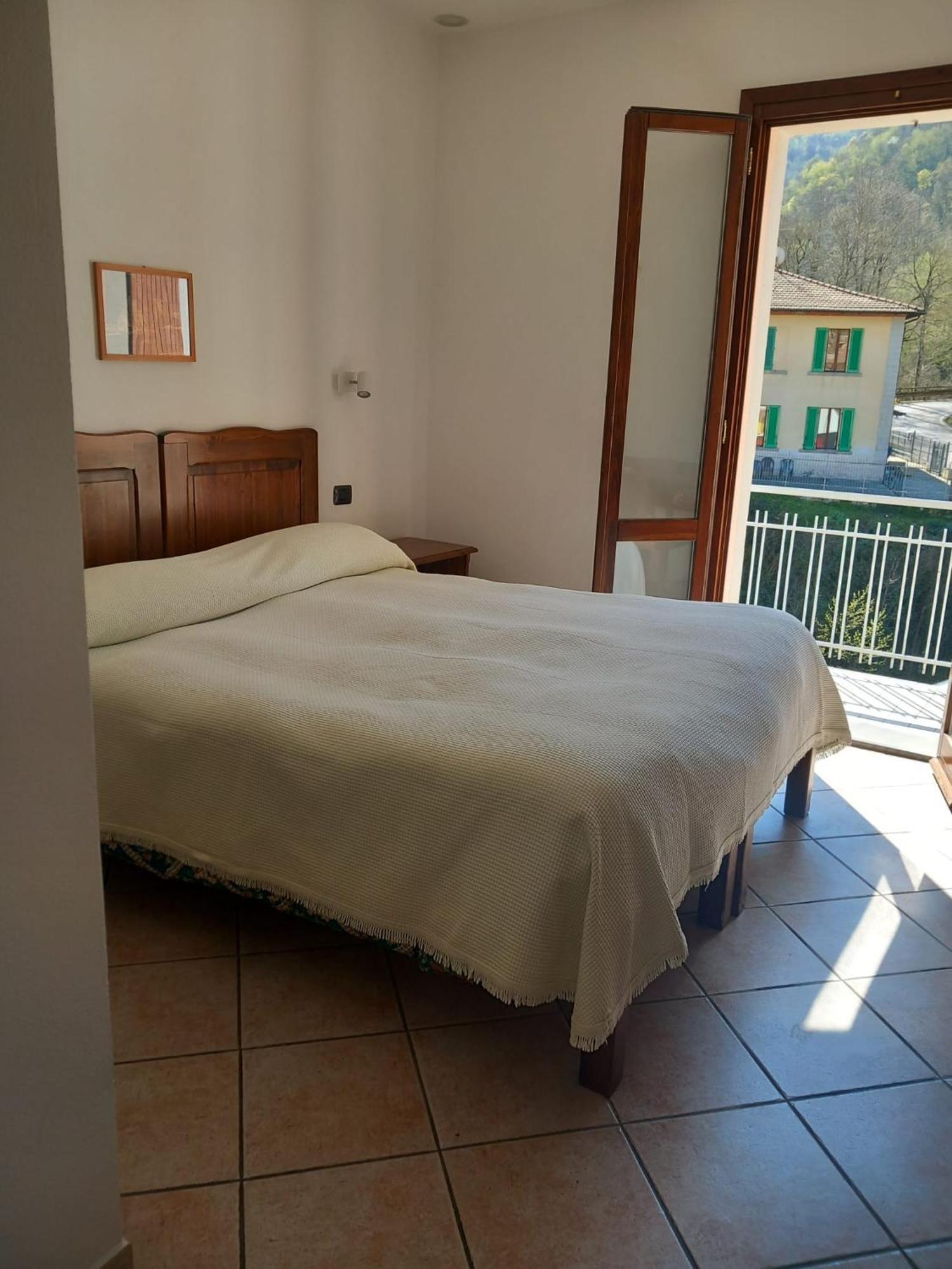 Acquacheta Valtancoli Hotel B&B San Benedetto in Alpe Bagian luar foto